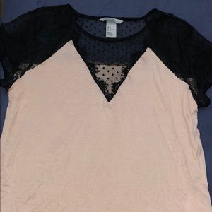 Medium H&M V Neck Shirt with Lace
